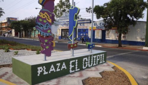 Plaza el Güipil